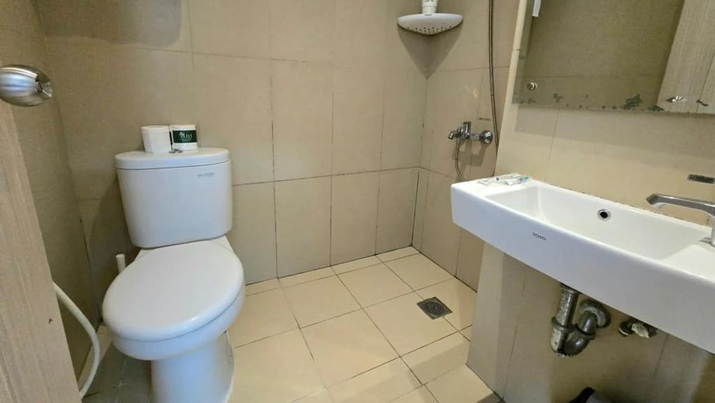 Studio17b Elpis Kemayoran Sunrise View Free Netflix, Disney Hotstar & PrimeVideo - photo 40