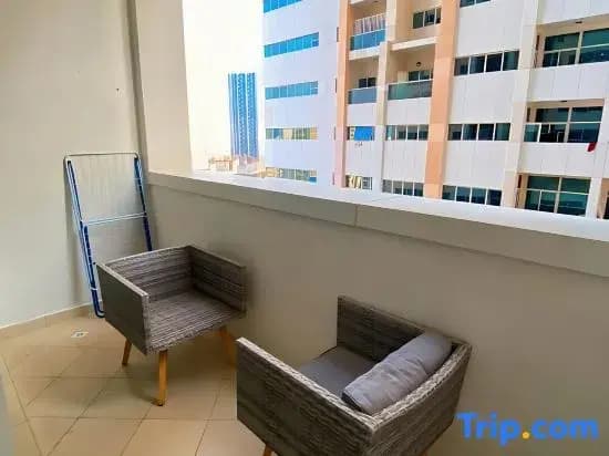 Stylish Serene 2BHK in the Heart of the City - photo 7