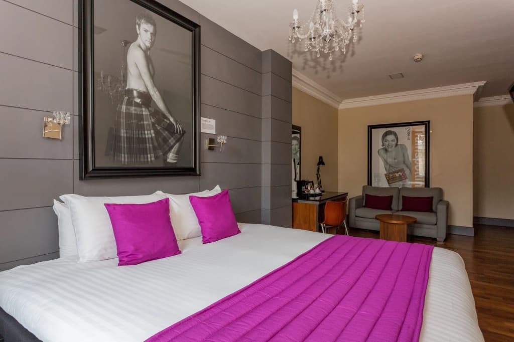 Angel's Share Hotel - photo 20