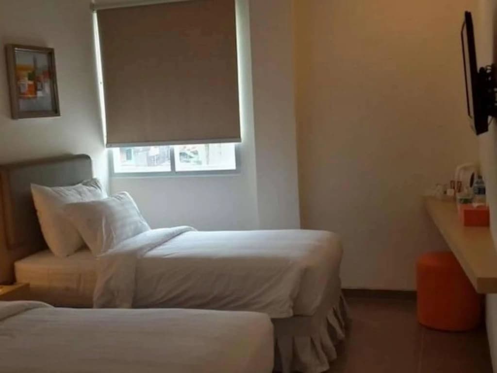 d'primahotel ITC Mangga Dua - photo 4