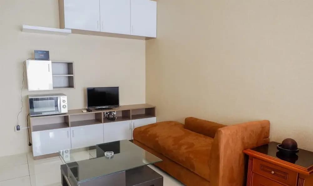Comfy Apartment at Sudirman Park - photo 18