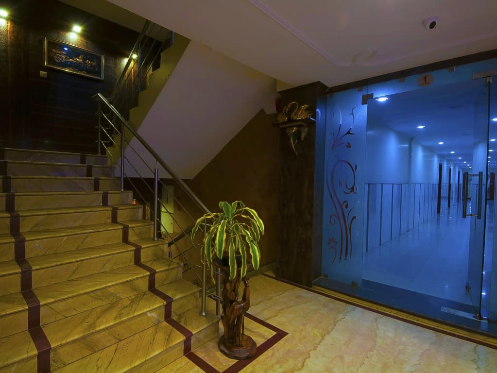 Hotel Vishal Residency, Mahipalpur Near IGI Delhi Airport - photo 11