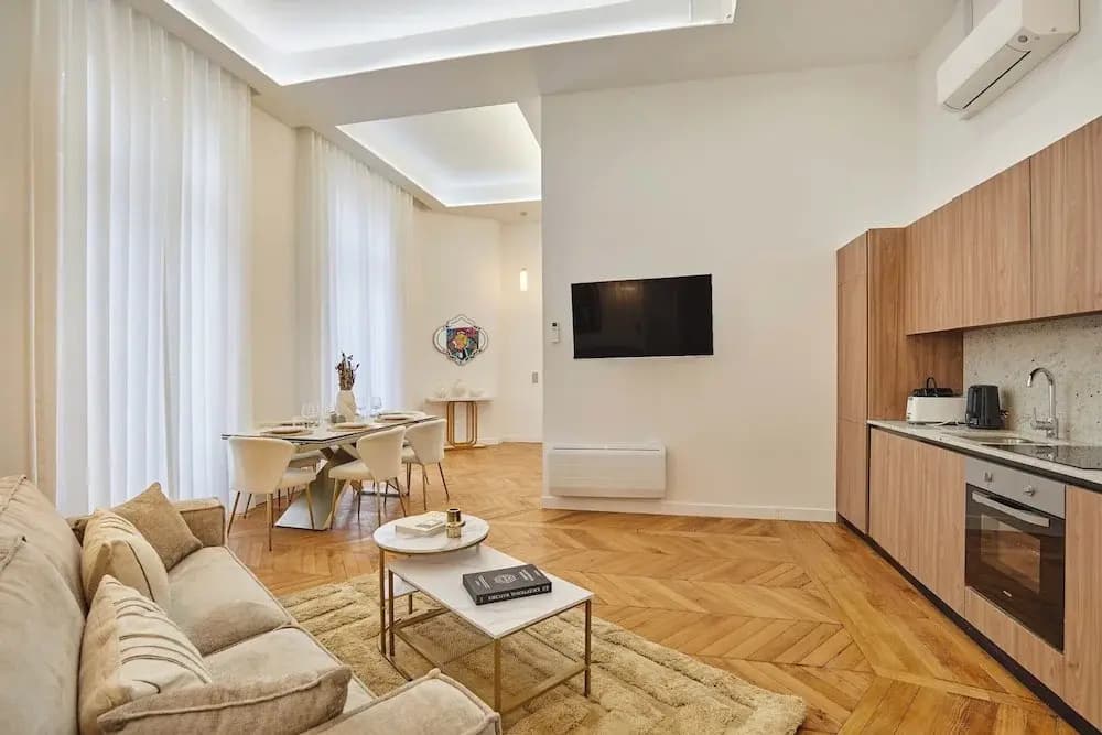 Saint Honore Luxury Apartment With AC - photo 6