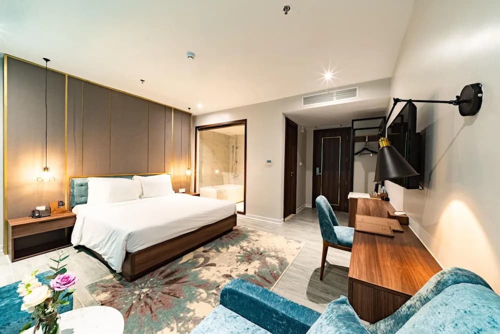 Lupin Boutique Hotel - photo 6