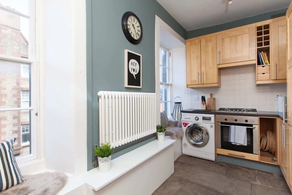 Spacious 4 Bedroom Apartment - photo 13