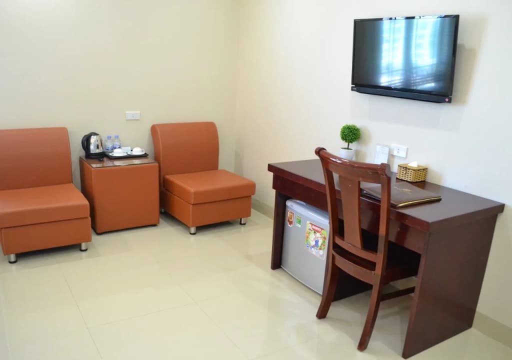 Kenny Hotel - photo 4