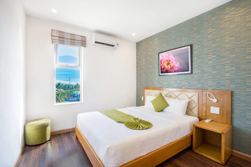 Ronal Hotel - photo 4