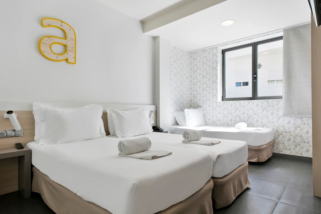 Hotel Acta Laumon - photo 2