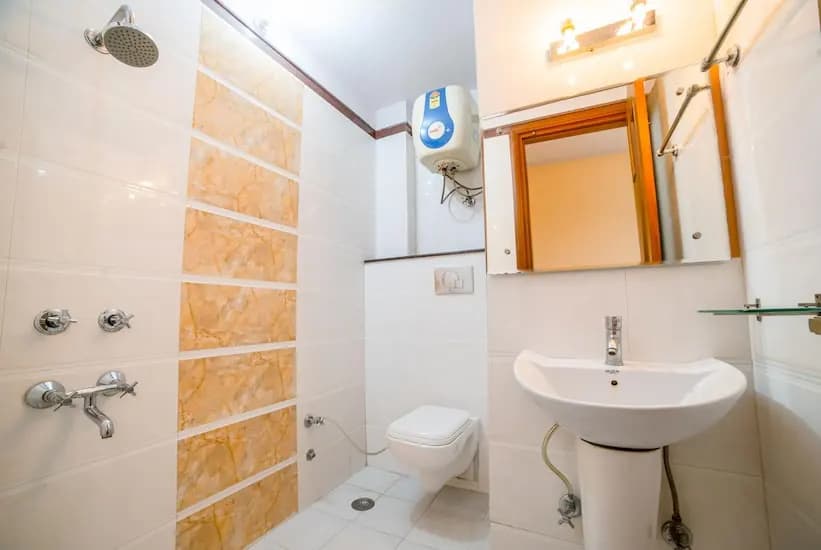 Grand Sunset Condos - photo 24