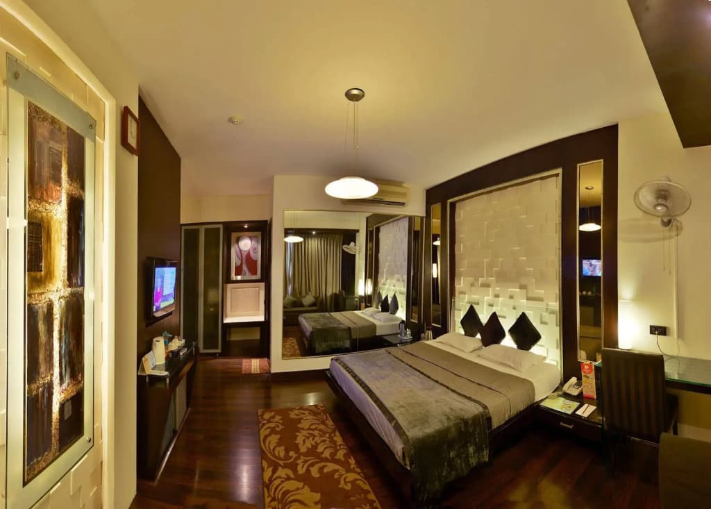 Shreyans Inn - photo 3