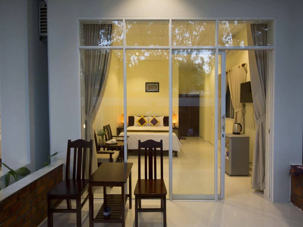 Sunlight Bungalow - photo 3