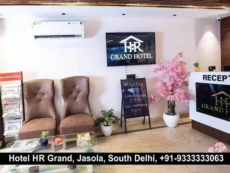 HR Grand Hotel - photo 18