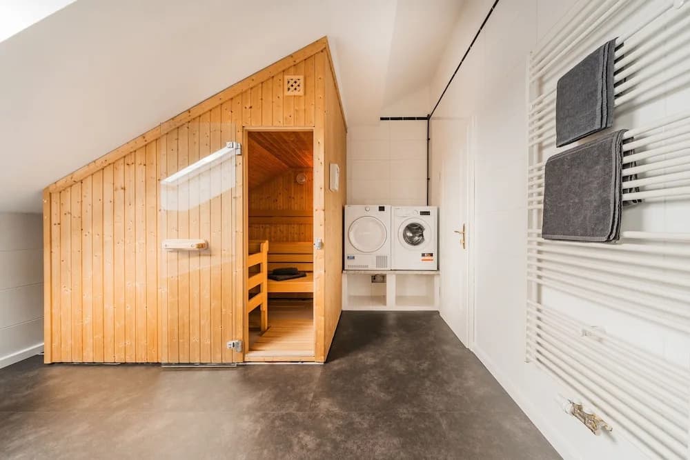 250Sqm Sauna Terrace Fireplace Ac - photo 2
