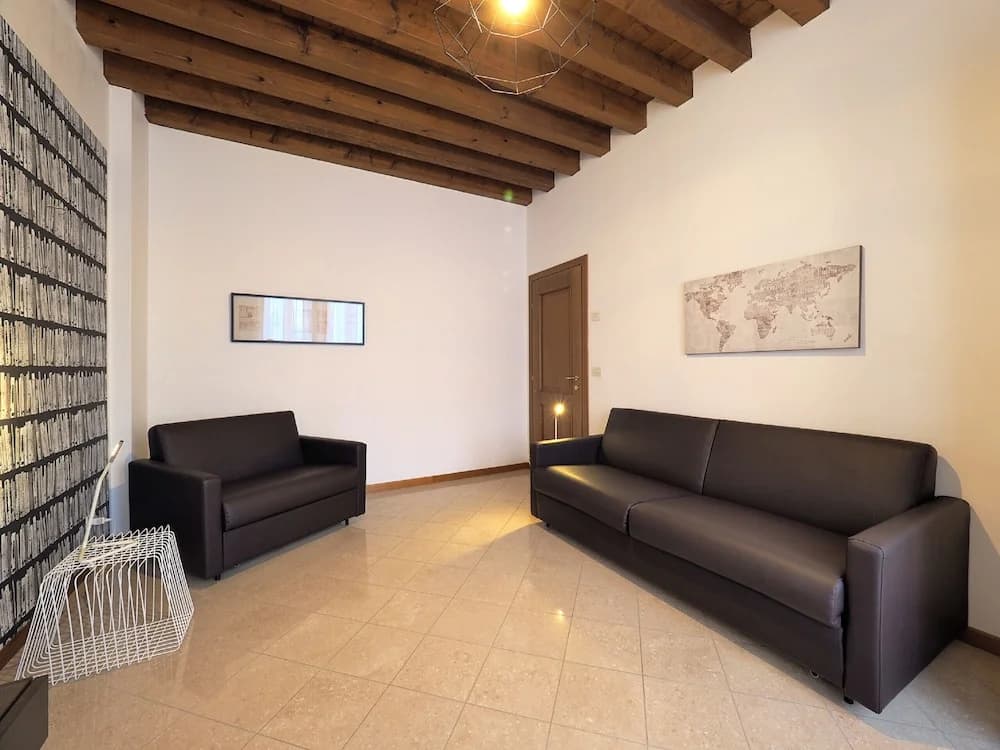 Venice Style Apartments - photo 9