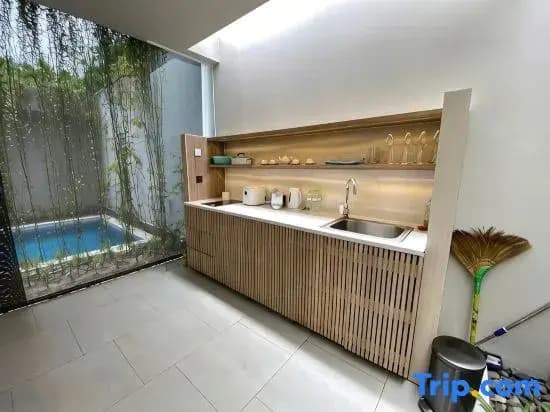 2-bedroom villa, swimming pool - photo 1