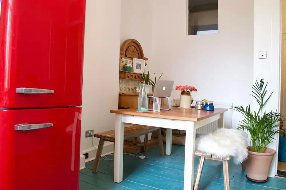 1 Bedroom Flat With Central Location - photo 17