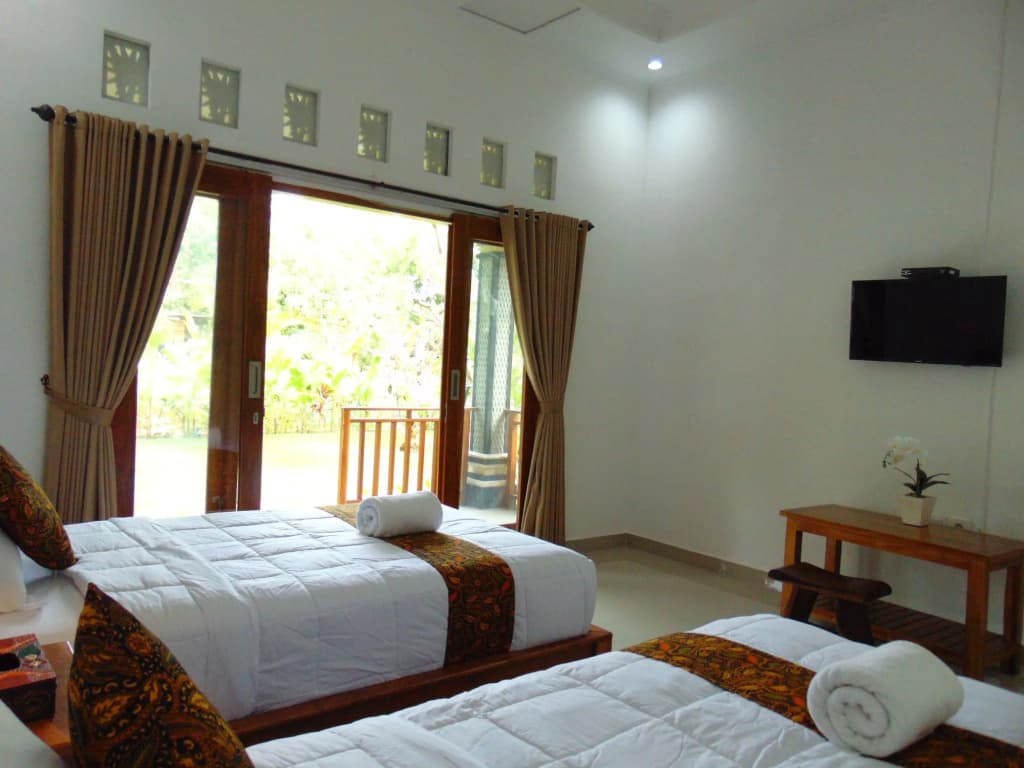Arumanis Homestay - photo 6