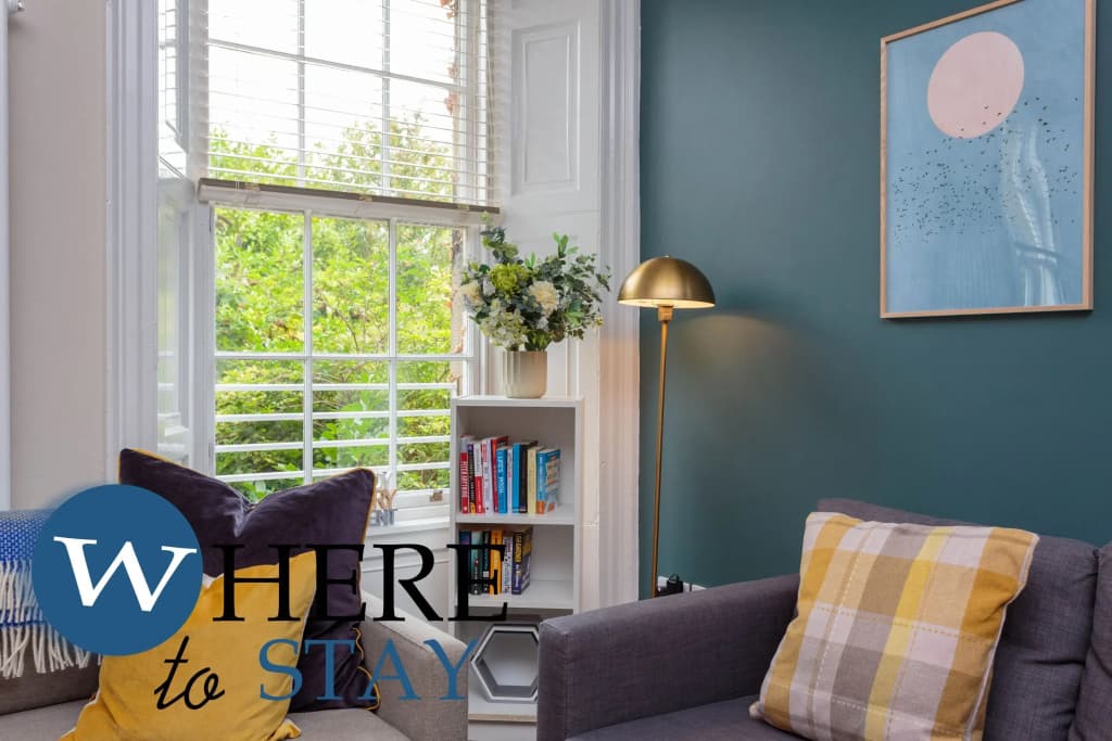 Stylish 2bed Apartment Underneath Edinburgh Castle - photo 9