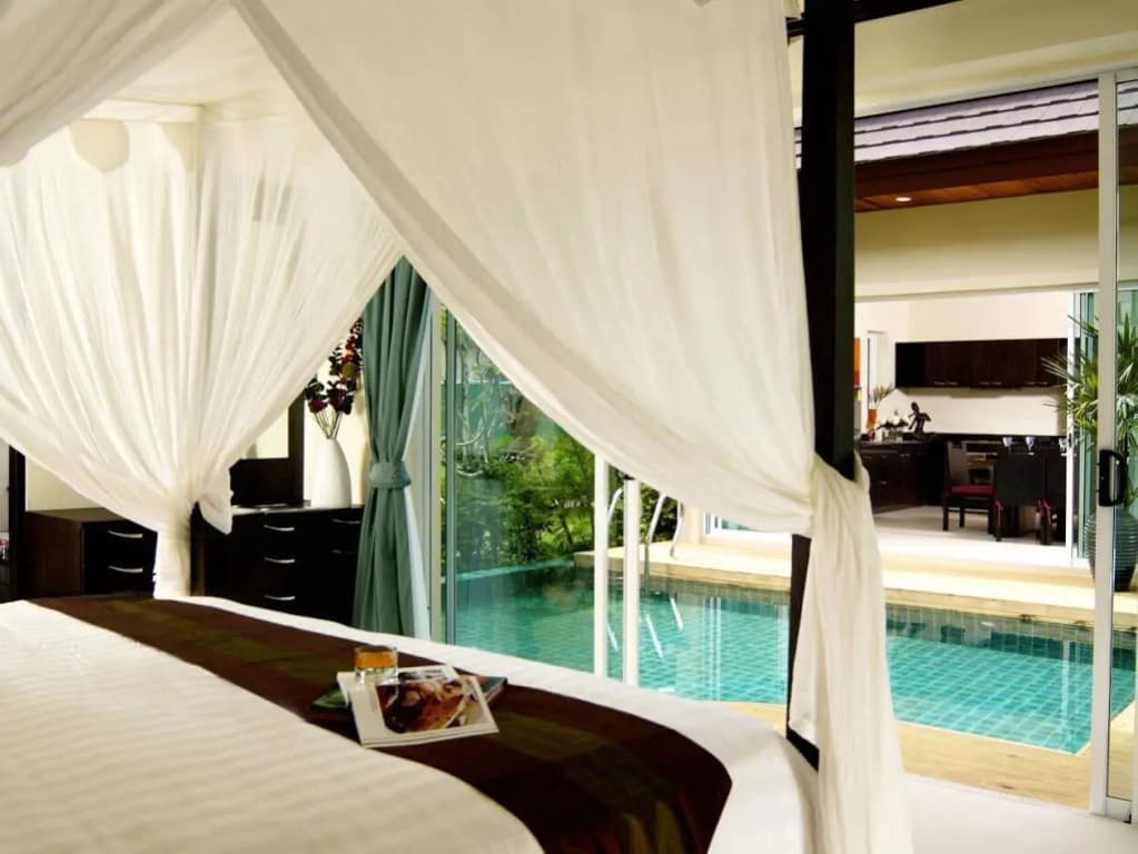 Karon Beach Walk Villa - photo 2