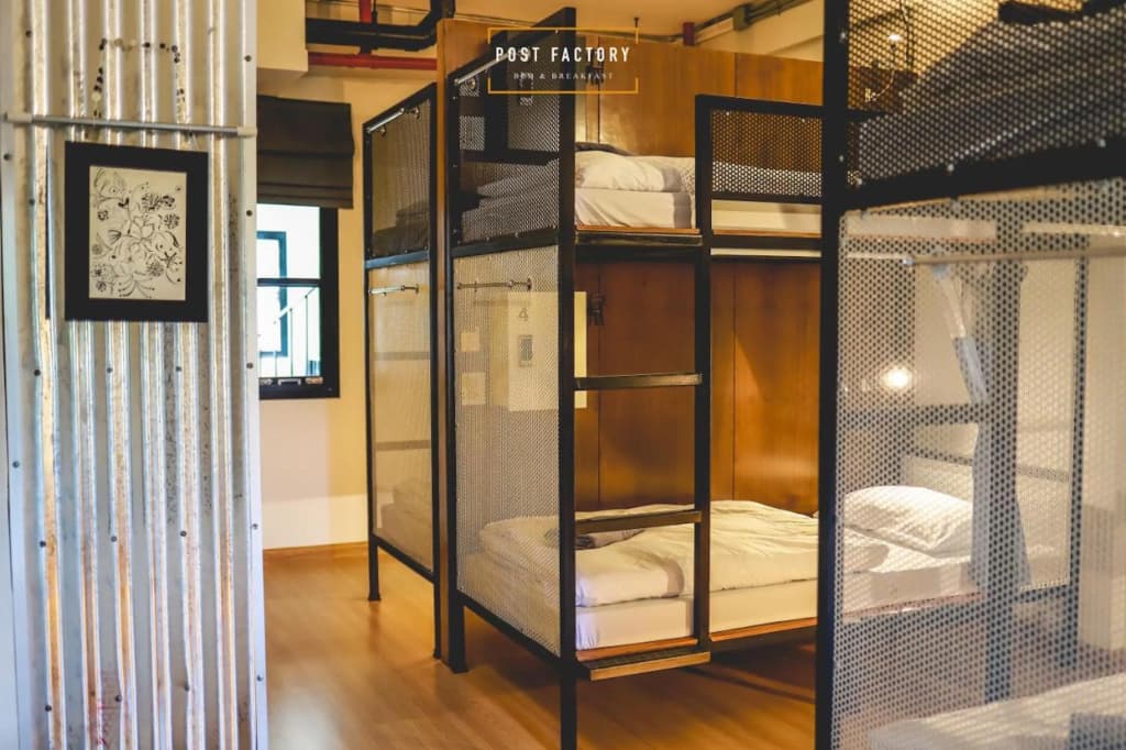 Post Factory Bed & Breakfast - photo 2