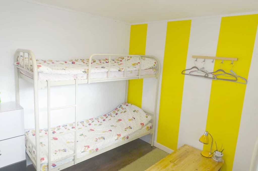 Uja Guesthouse - photo 6
