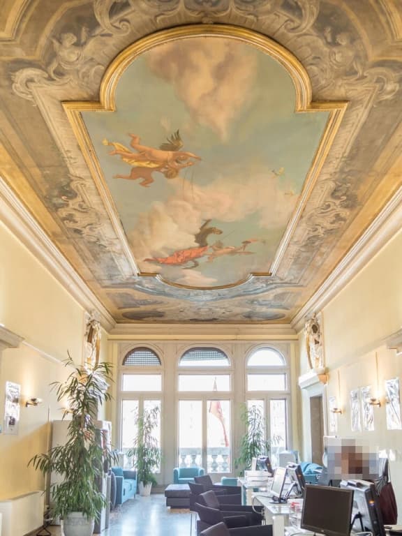 Venice Style Apartment - photo 2
