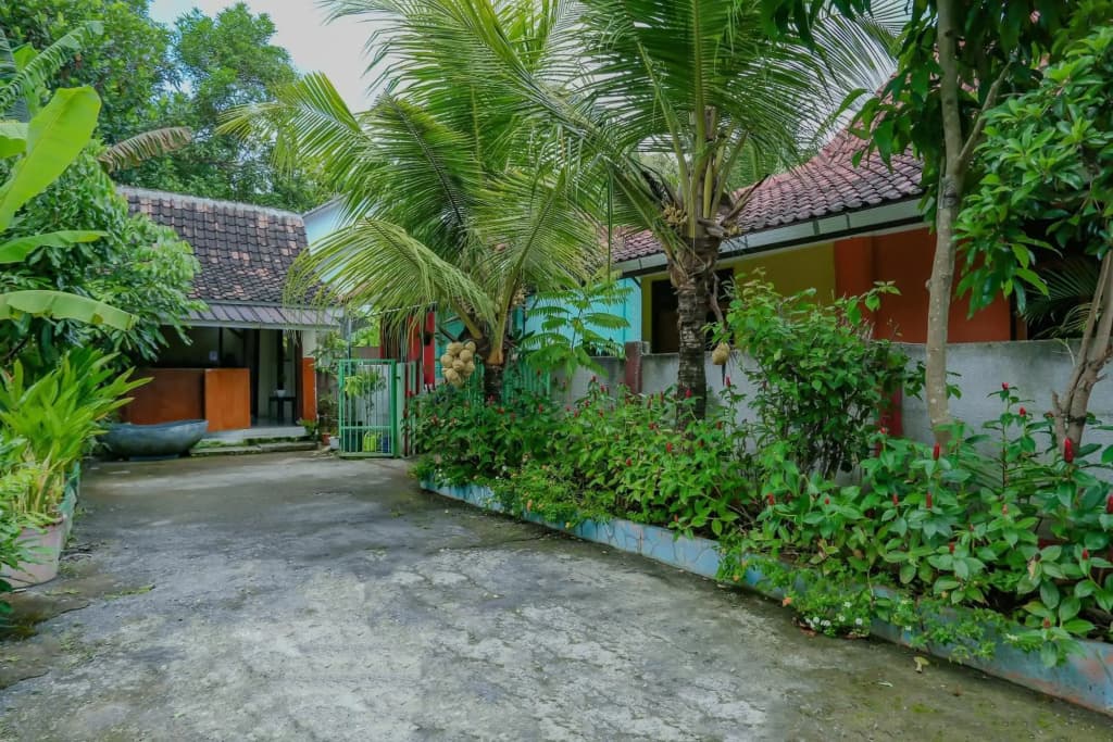OYO Life 90301 Hidden Village Uluwatu - photo 21
