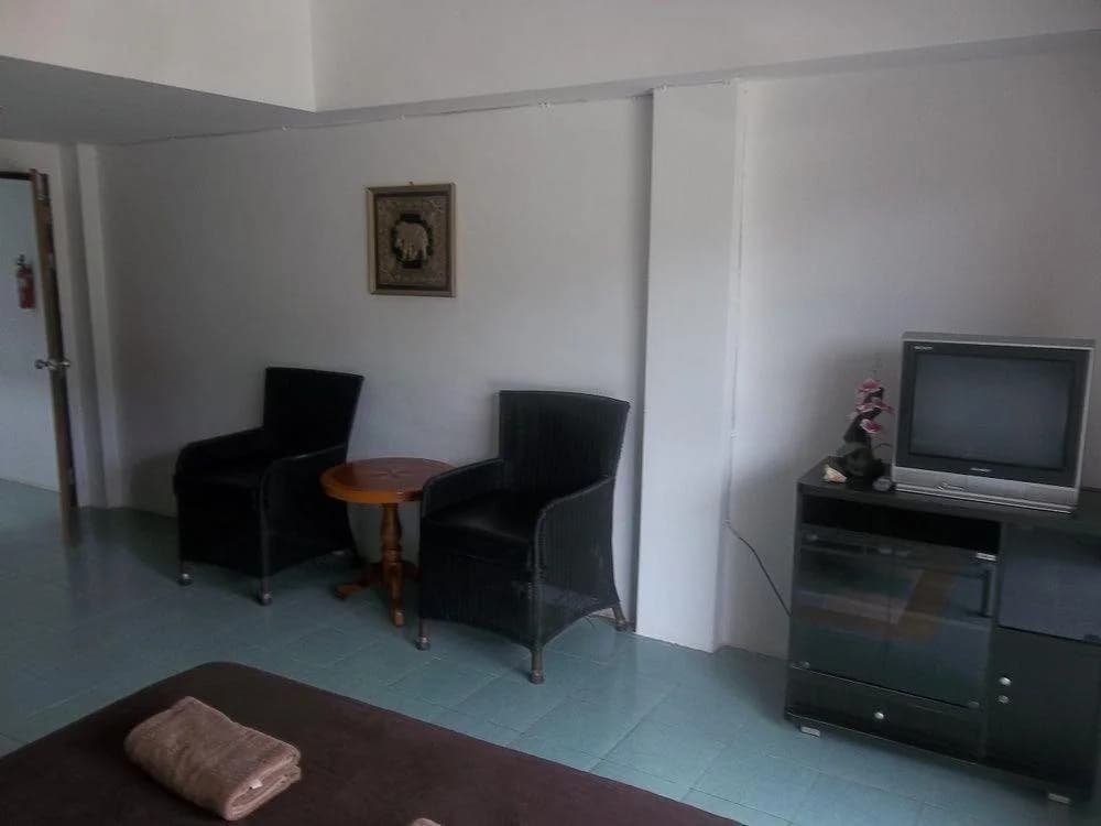 Paulee's House - photo 4