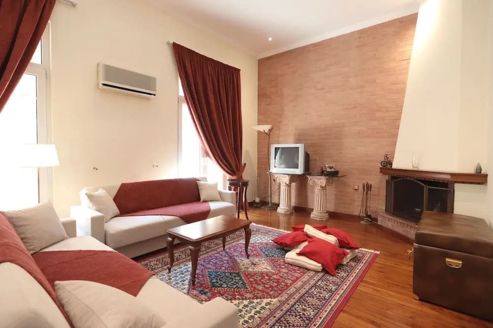 Pagrati Penthouse Apartment - photo 2