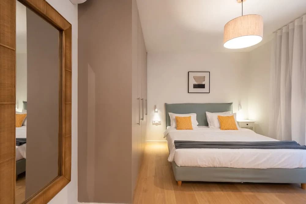 LIV Athinum 1 - Luxury Apartment 4C - photo 4