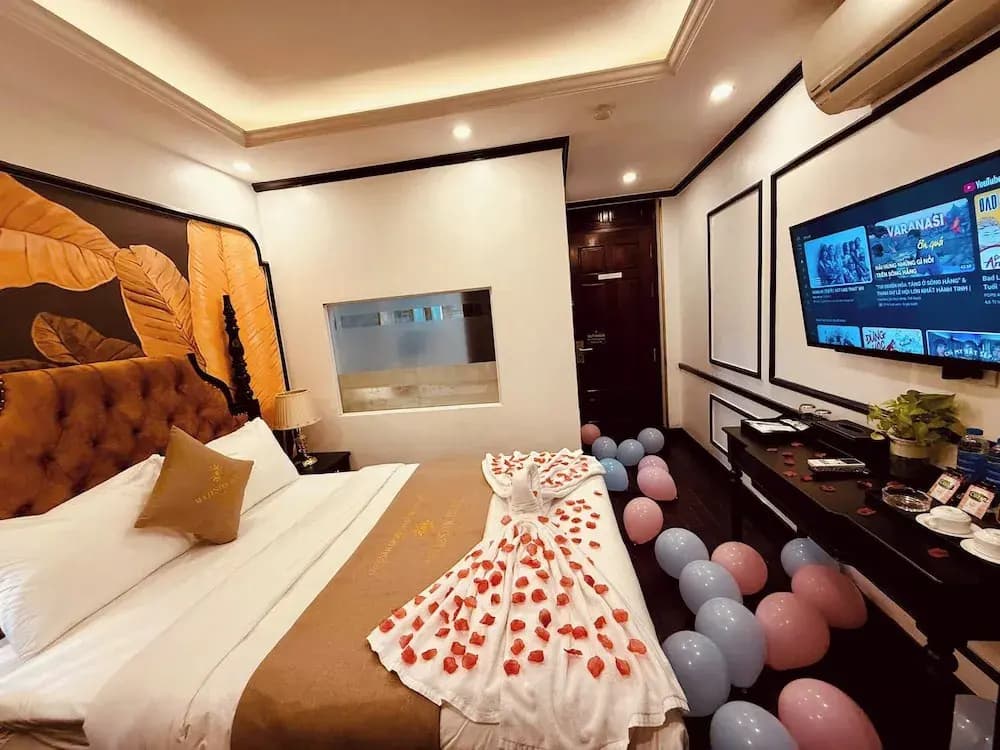 Majestik Hotel - photo 44