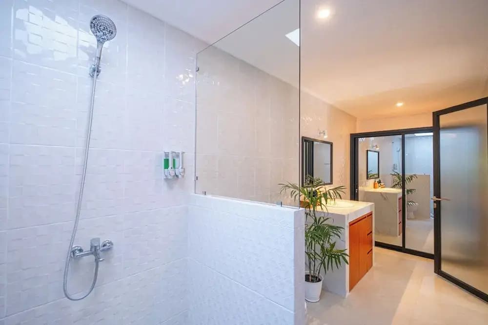 Crystal Flow Guest House & Apartment Canggu - photo 11