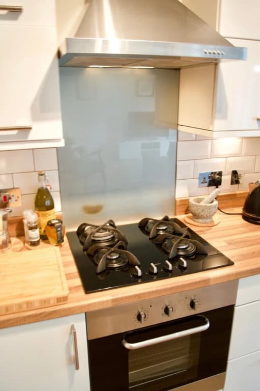 Modern 1 Bedroom Flat - photo 13