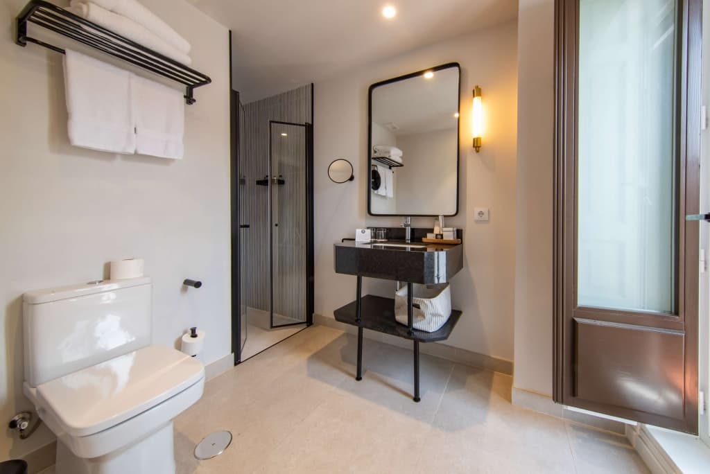 Soho Boutique Opera Hotel - photo 9