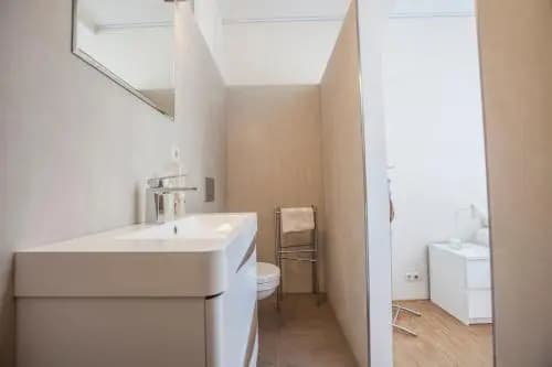 Helmers | Artfulstay - photo 8