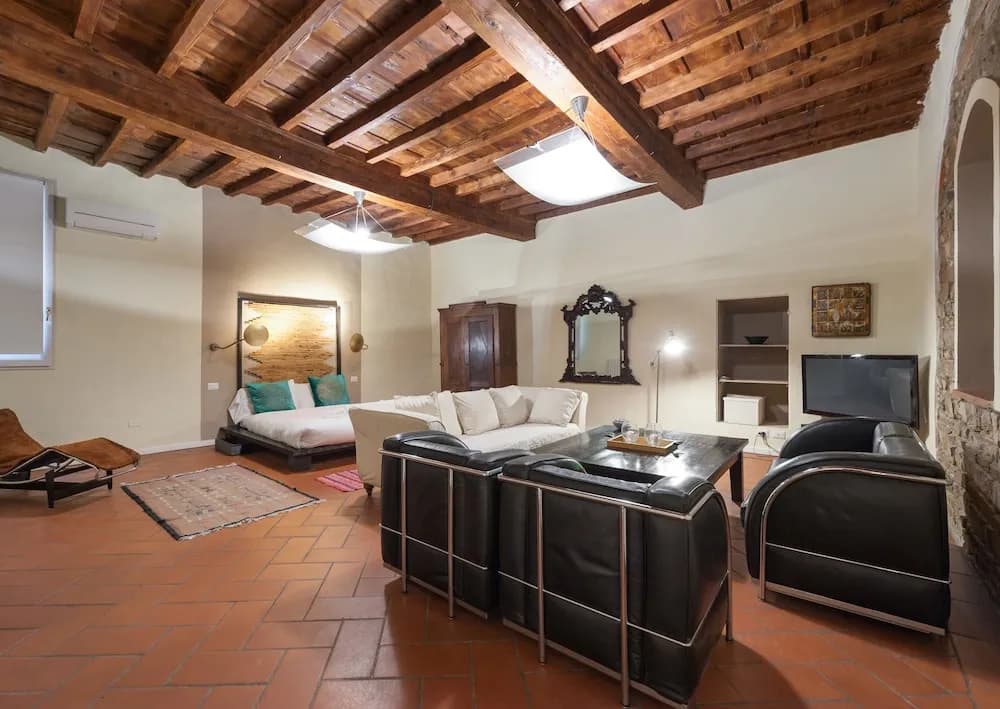 Short-let Florence Charming Suite - photo 2