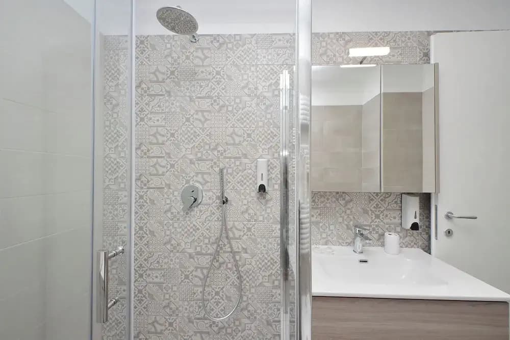 YCH Bagnera Suites - photo 43