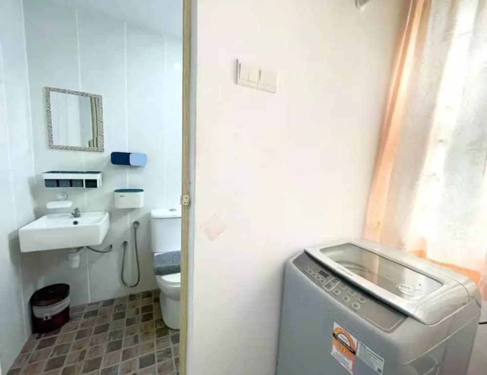 Simfoni Comfy 3BR Suite - photo 18
