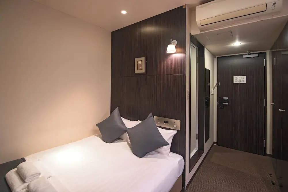 Wonz Shinsaibashi Namba Hotel - photo 29