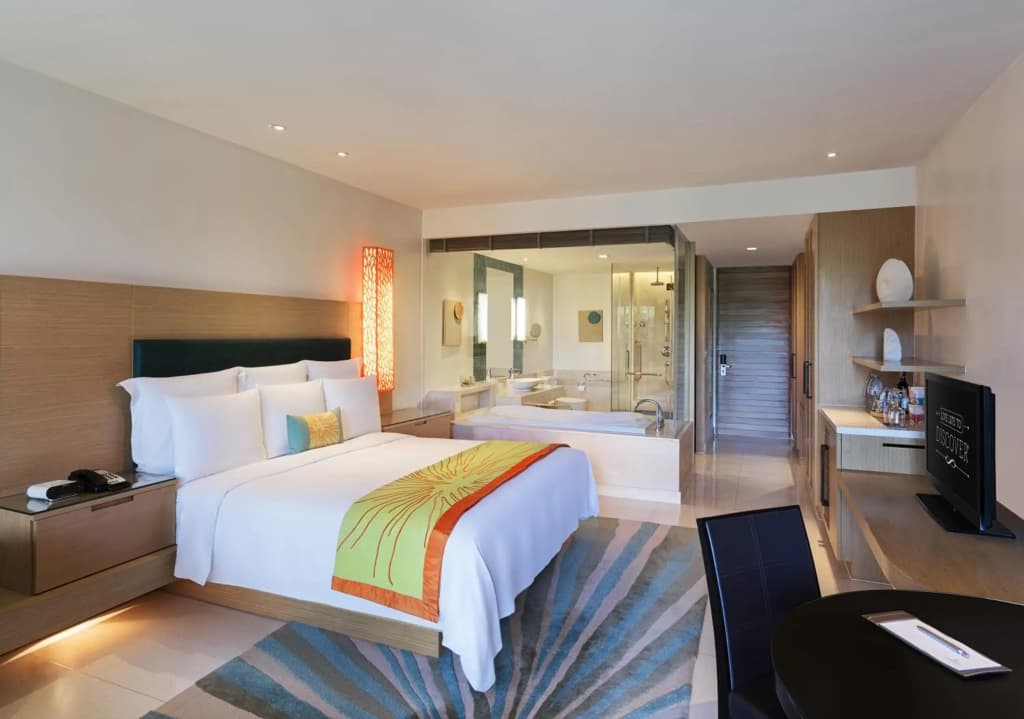 Renaissance Phuket Resort & Spa - photo 4