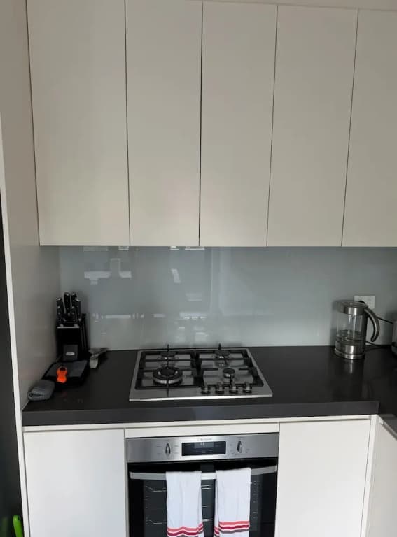 Manly 3 Bedroom Home - Upper Duplex - photo 12
