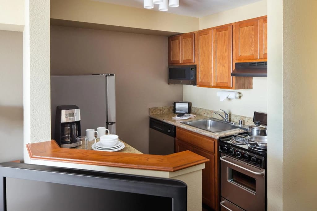 TownePlace Suites Los Angeles LAX/Manhattan Beach - photo 19