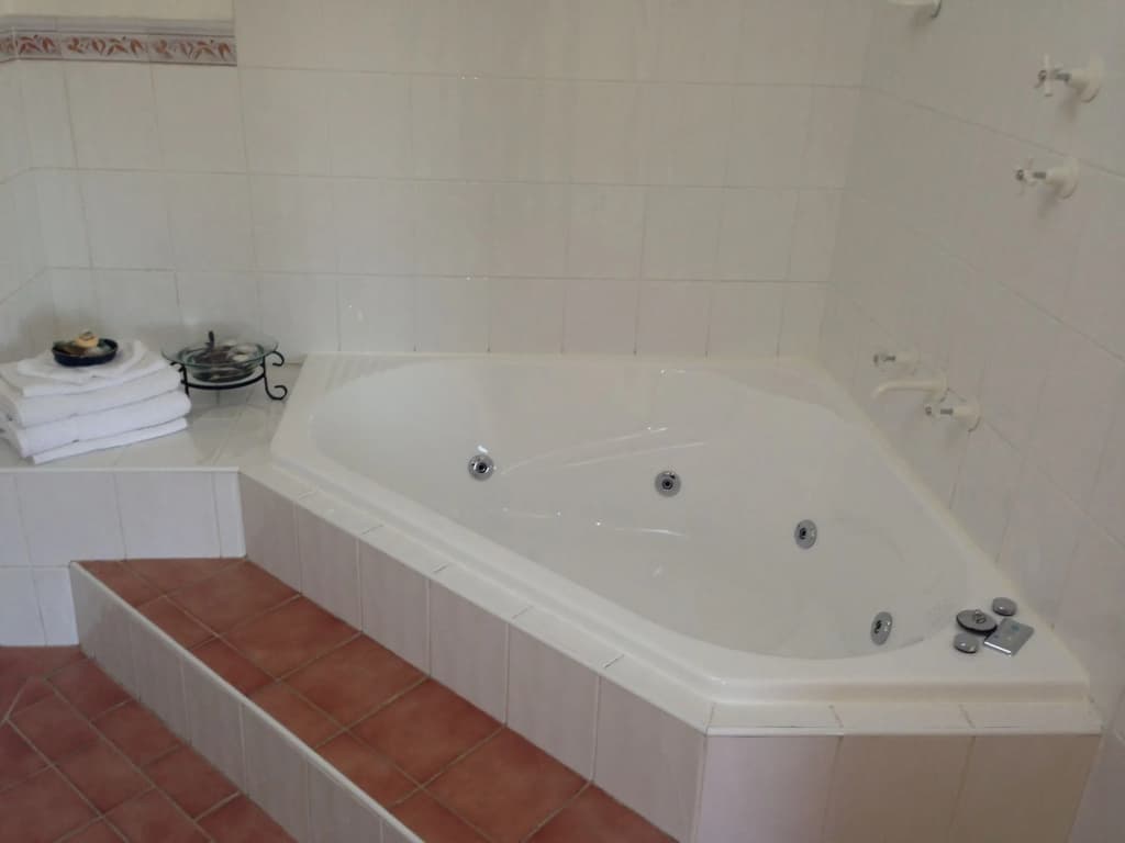 Valley of the Waters B&B - photo 8