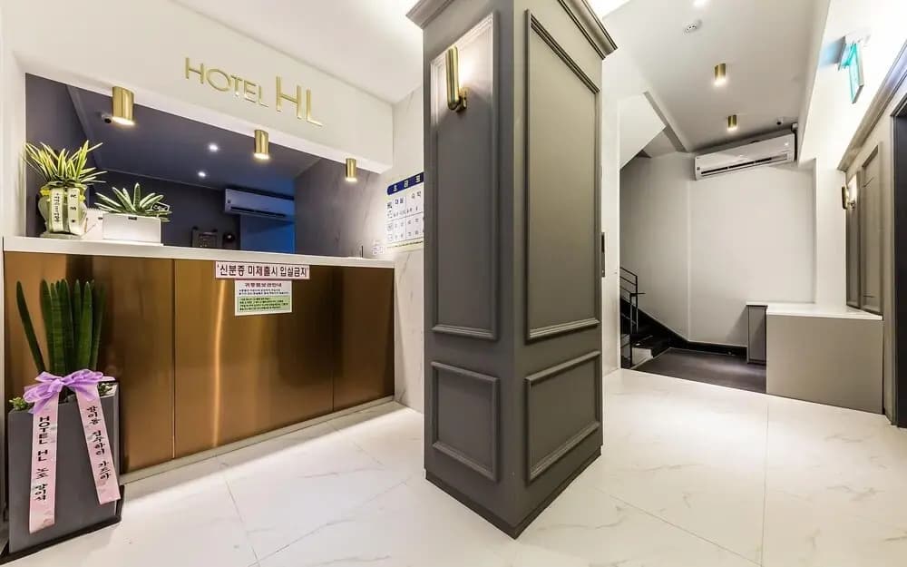 Hotel HL - photo 2