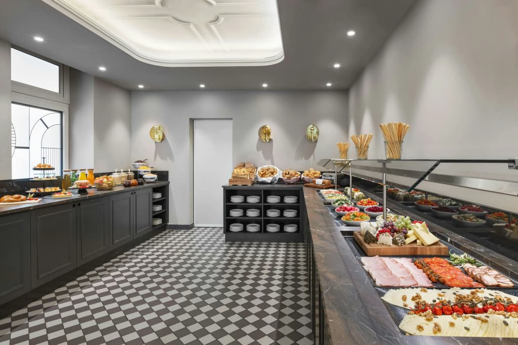 Hotel Astoria Vienna, Curio Collection by Hilton - photo 13