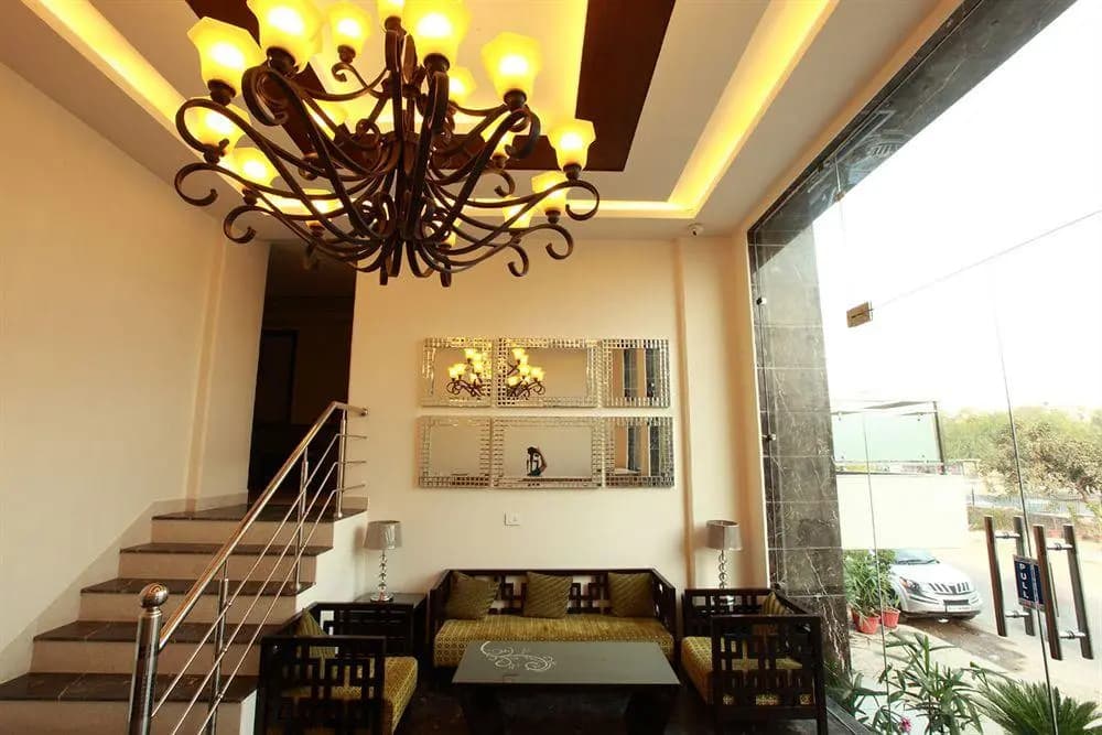 Jasola Suites And Apartments - photo 2