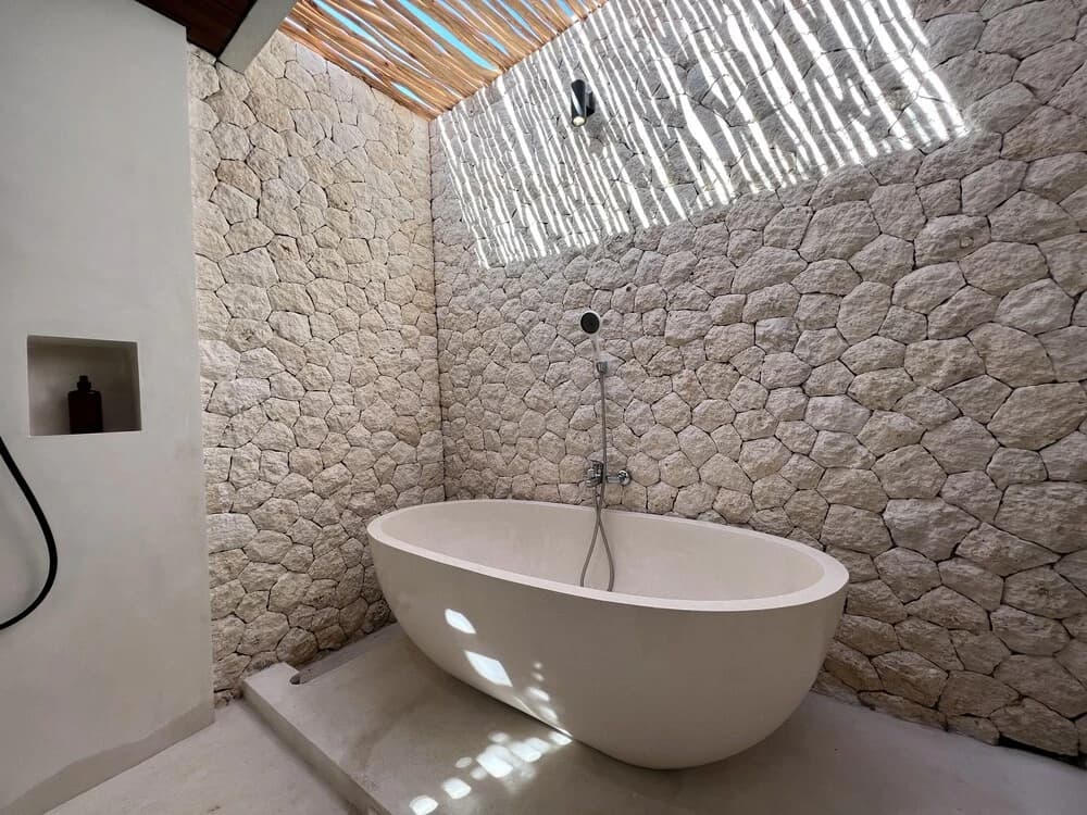 Moana Villa & Suites Bingin - photo 6