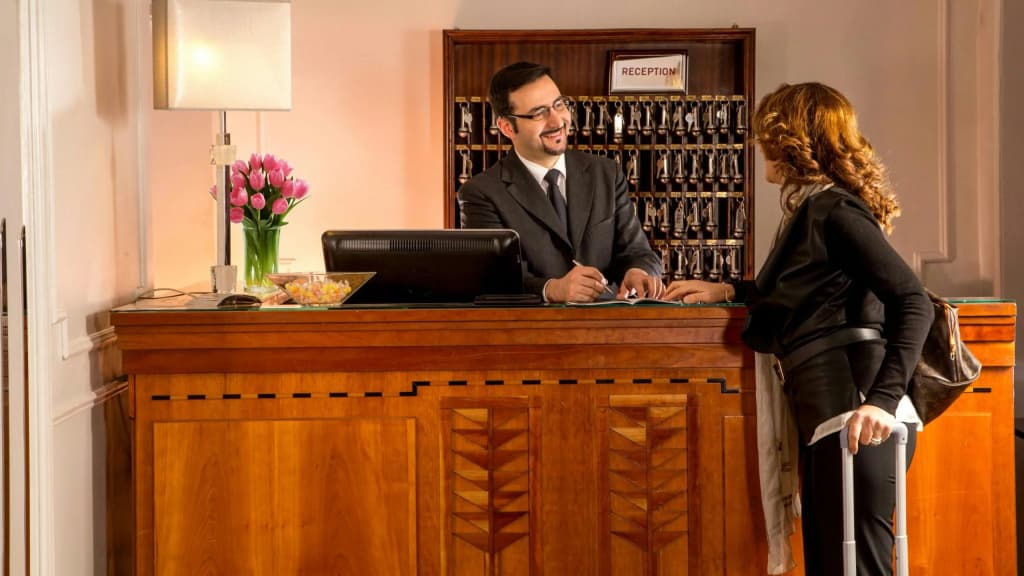 Alexandra Hotel - photo 23