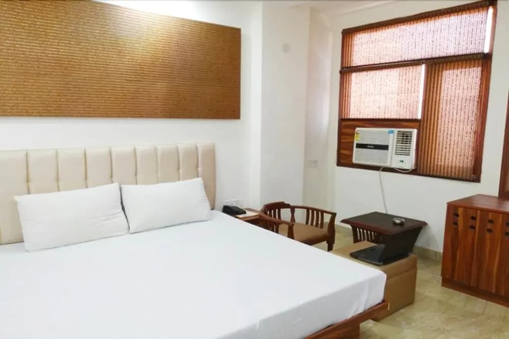 Tomar Hospitality - photo 5