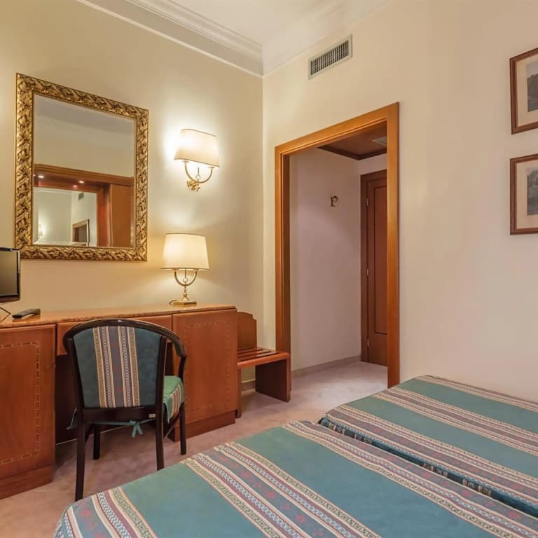 Raeli Hotel Luce - photo 31